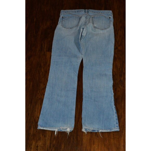 Old Navy Women's Jeans Size 12 The Flirt Distressed Bootcut Stretch Light Wash - Picture 2 of 9